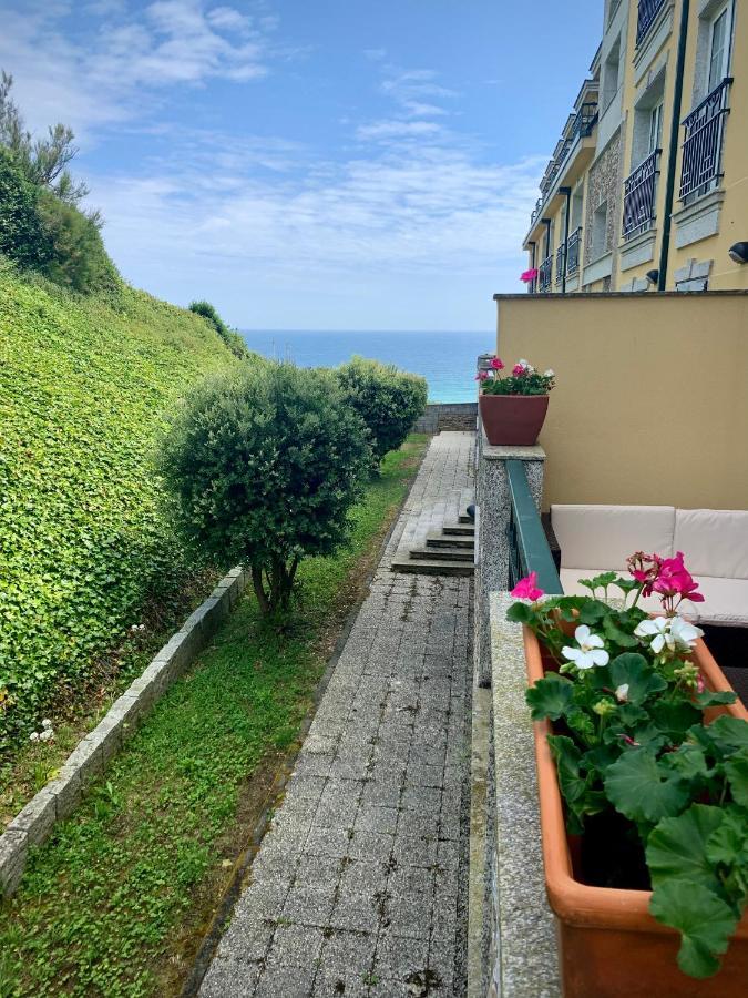 Canido Beach Malpica Ngoại thất bức ảnh