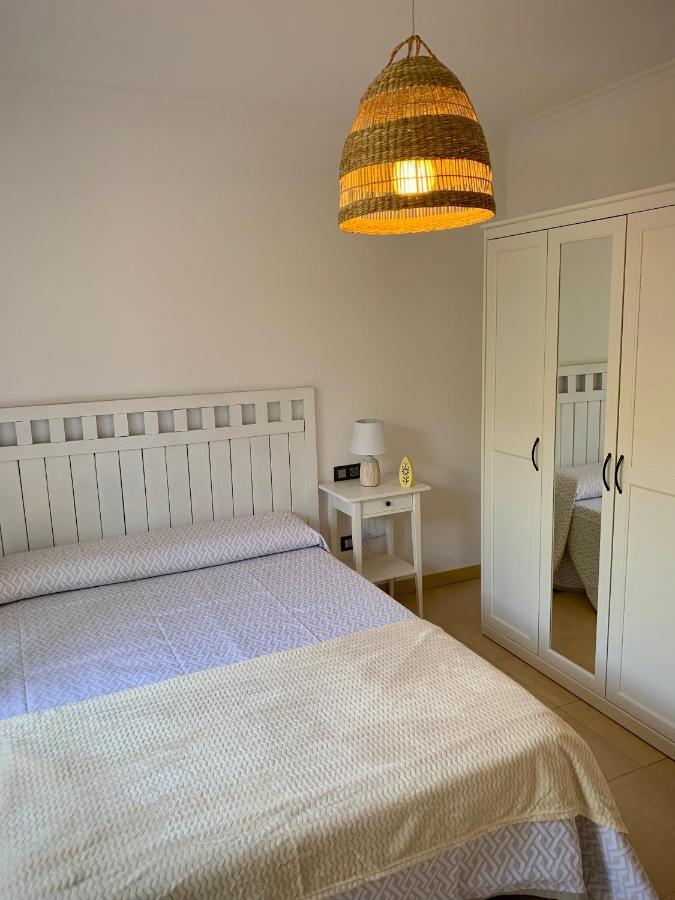 Canido Beach Malpica Ngoại thất bức ảnh